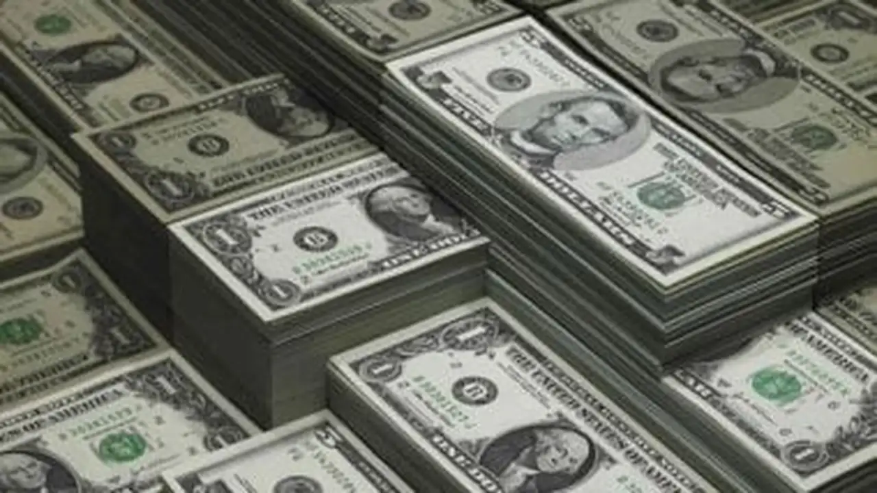 تحديثات بنك مصر.. سعر الدولار مقابل الجنيه يسجل مستويات جديدة أمام العملات اليوم